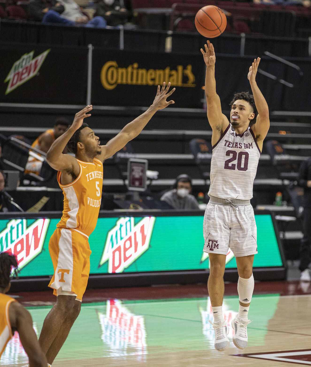 Texas A&M v Tennessee